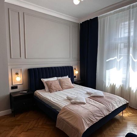 Premium Apartment In Spiski Palace Kraków Exteriör bild