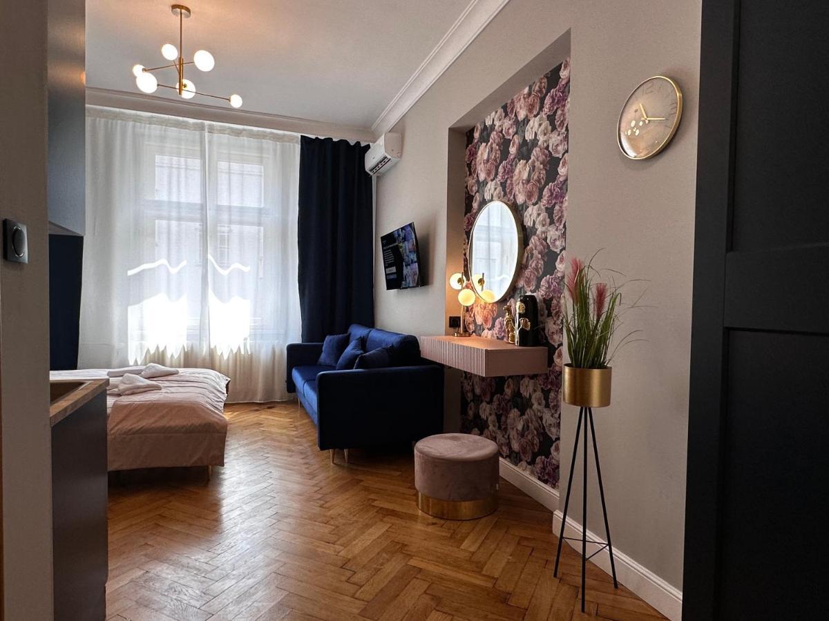 Premium Apartment In Spiski Palace Kraków Exteriör bild
